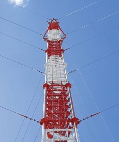 Torre Arriostrada